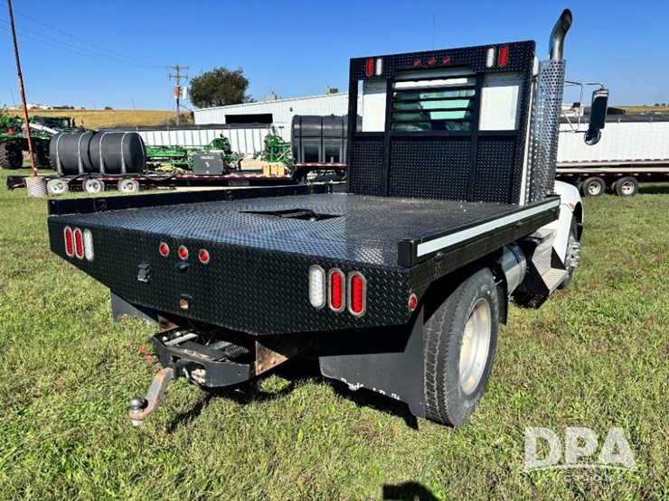 2013-kenworth-t370-image-6