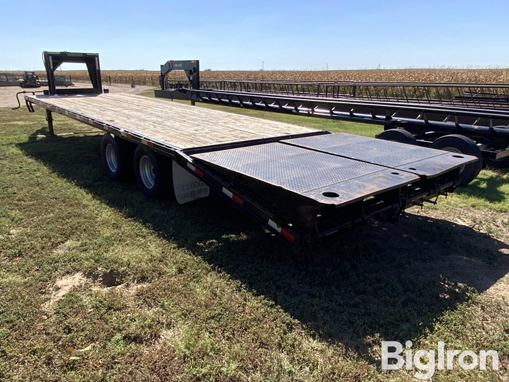 2013-titan-trailer-image-7