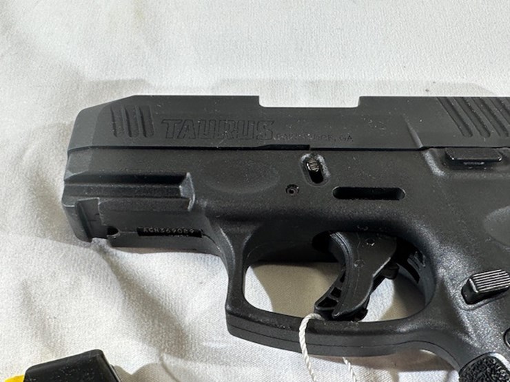 #2025-00069-•-taurus-g3c-pistol-image-41