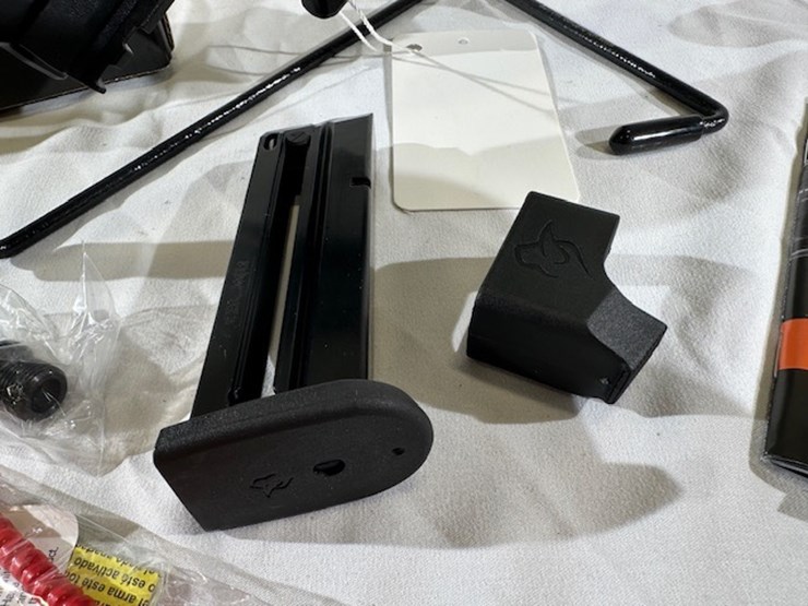 #2025-00060-•-taurus-tx-pistol-image-6