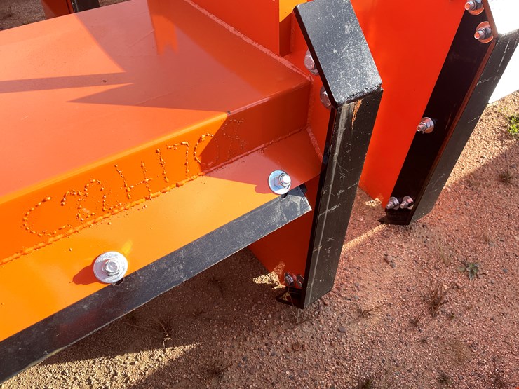 #4060-•-10'-hd-snow-pusher-attachment-image-9