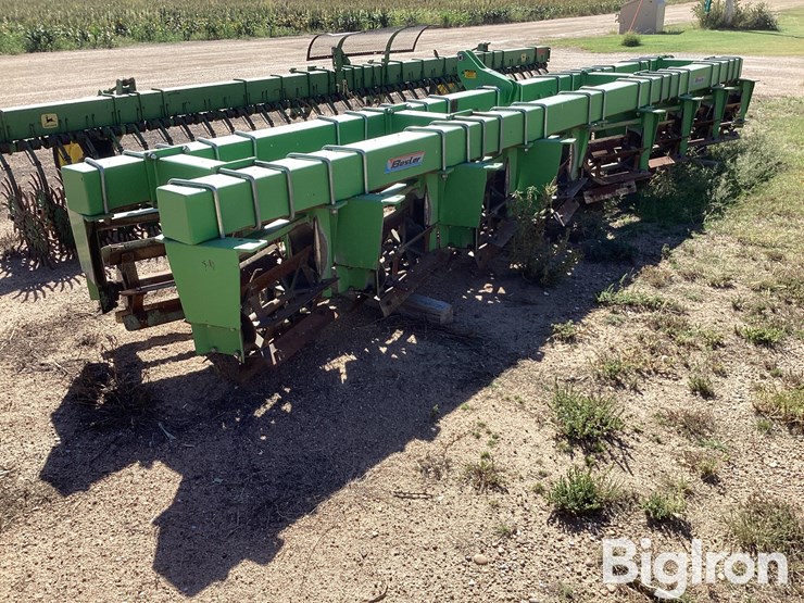 besler-70830-image-7