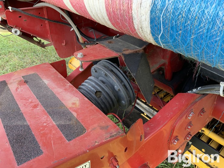 2013-new-holland-br7090-image-20