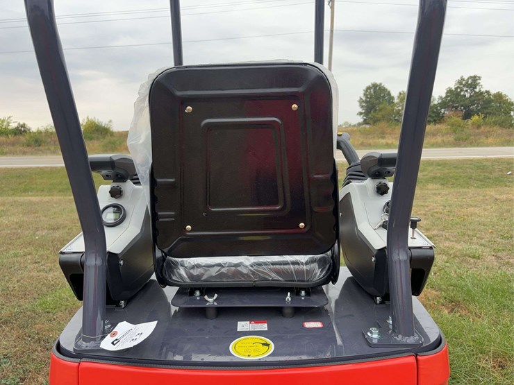 mini-excavator-mx12rx-image-29