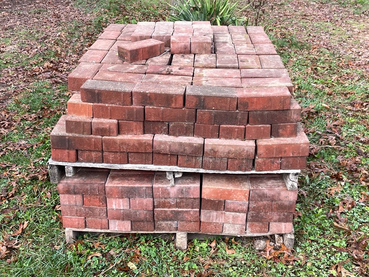 #6615-•-red-and-black-patio-pavers-image-8