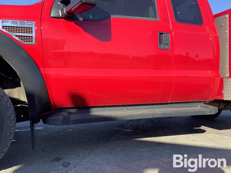 2010-ford-f550-xlt-image-12