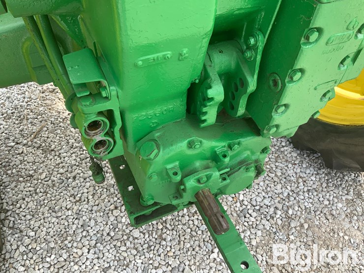 1960-john-deere-730-image-9