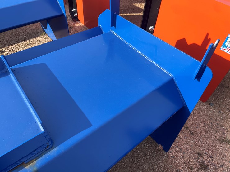 #4064-•-8'-snow-pusher-attachment-image-6