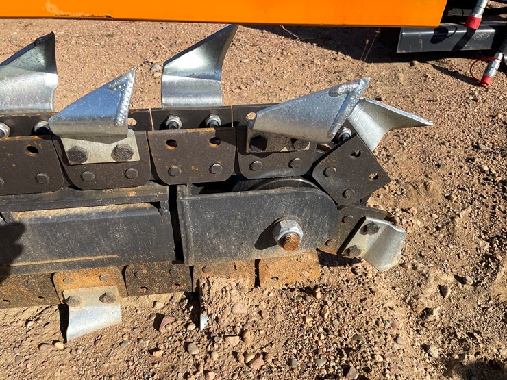 #4095-•-wolverine-hydraulic-trencher-attachment-image-17