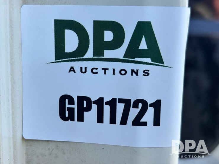 1993-freightliner-fld120-image-102