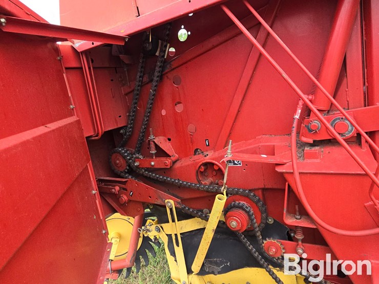 new-holland-660-image-20