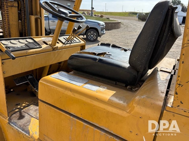 caterpillar-v40c-image-22