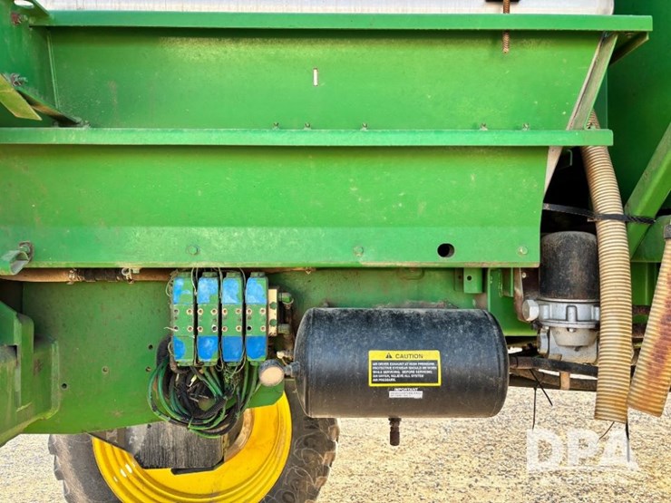 2013-john-deere-4830-image-72