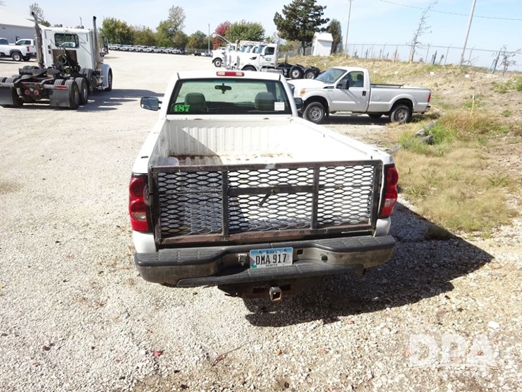 2006-chevrolet-2500hd-image-21