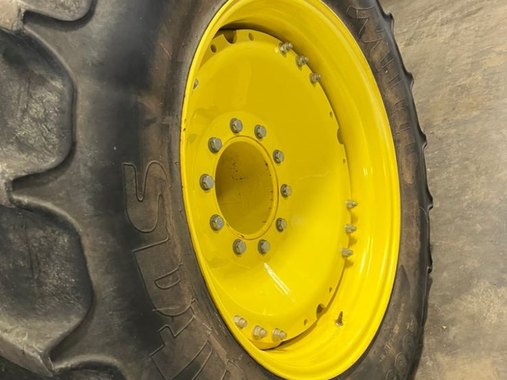 2017-john-deere-8320r-image-10