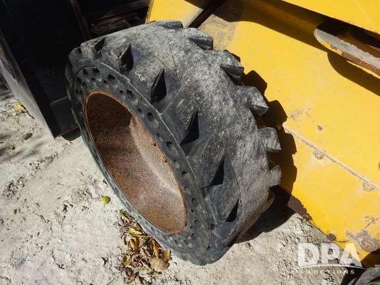 john-deere-320-skid-steer-(pz13998,-unit-343361)-image-21