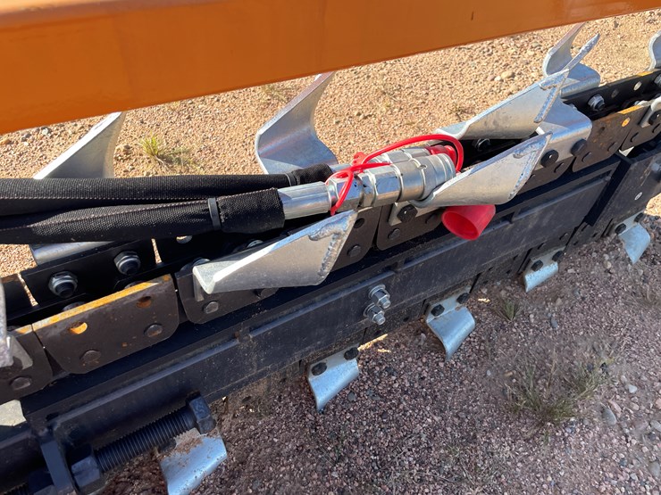 #4094-•-wolverine-hydraulic-trencher-attachment-image-14