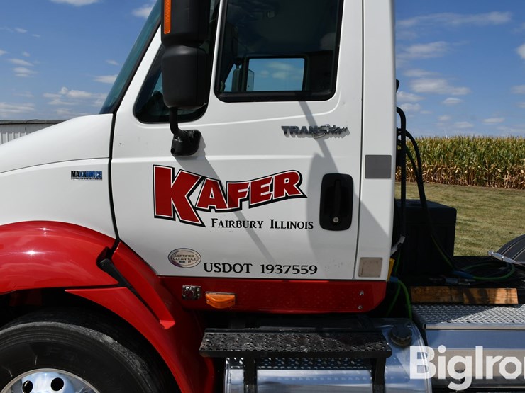 2012-international-8600-image-15