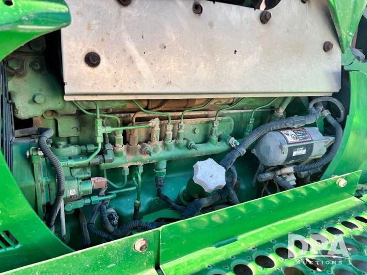 2013-john-deere-4830-image-33