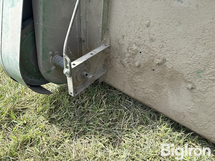 john-deere-213-image-10