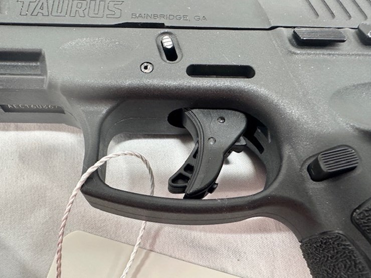#2025-00037-•-taurus-g3c-pistol-image-45