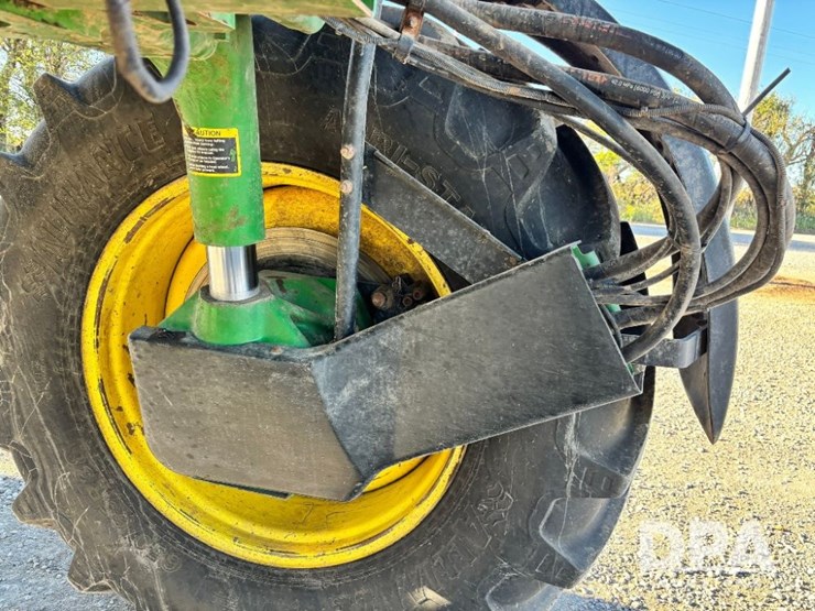 2013-john-deere-4830-image-63