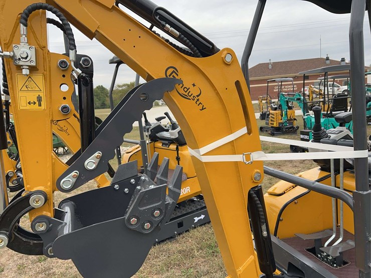 mini-excavator-qk20r-image-10