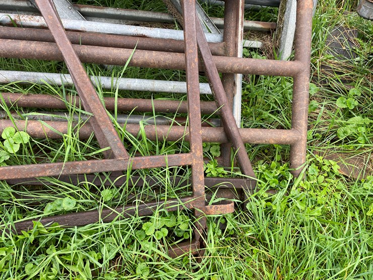 #9615-•-miscellaneous-gates-image-9