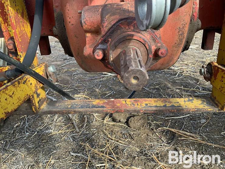 farmal-h-2wd-tractor-image-9