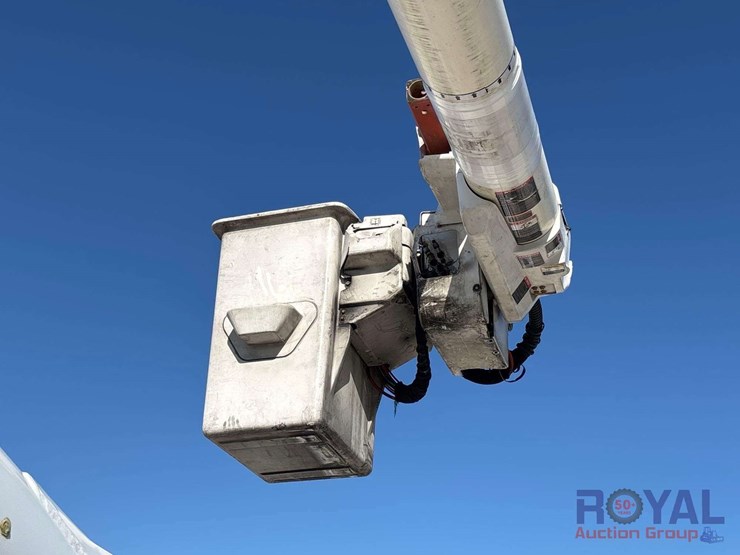 2013-international-workstar-7400-image-17