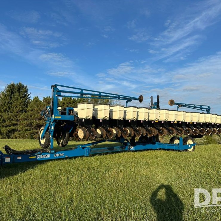 KINZE 3600