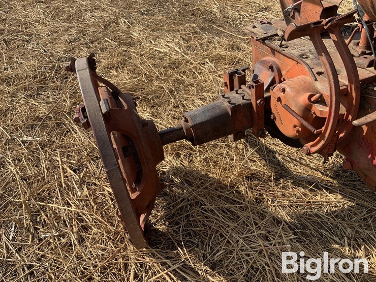 1950-international-m-image-15