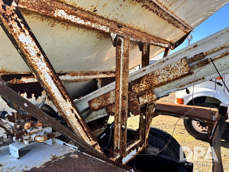 2007-kenworth-t800-image-36