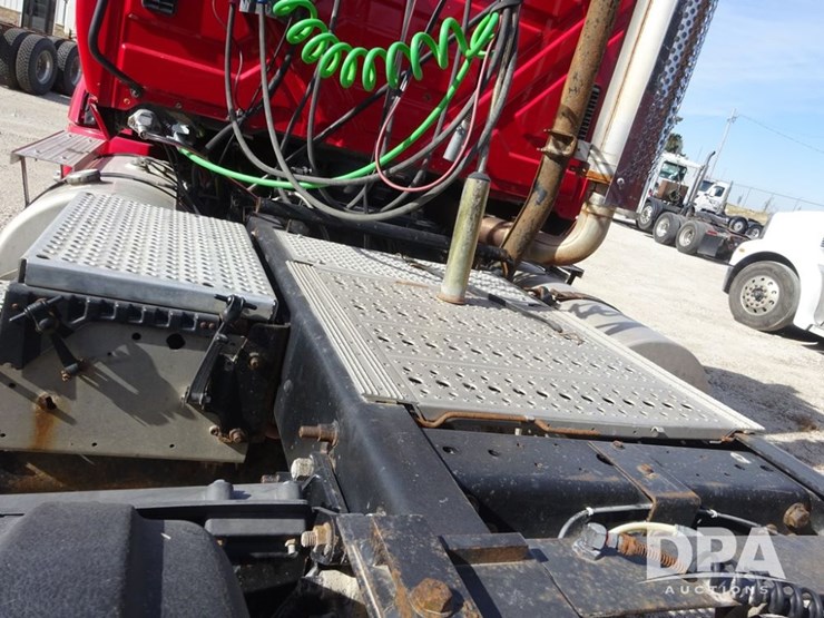 2009-ihc-prostar-premium-day-cab-truck-(pz13990,-unit-406)-image-52