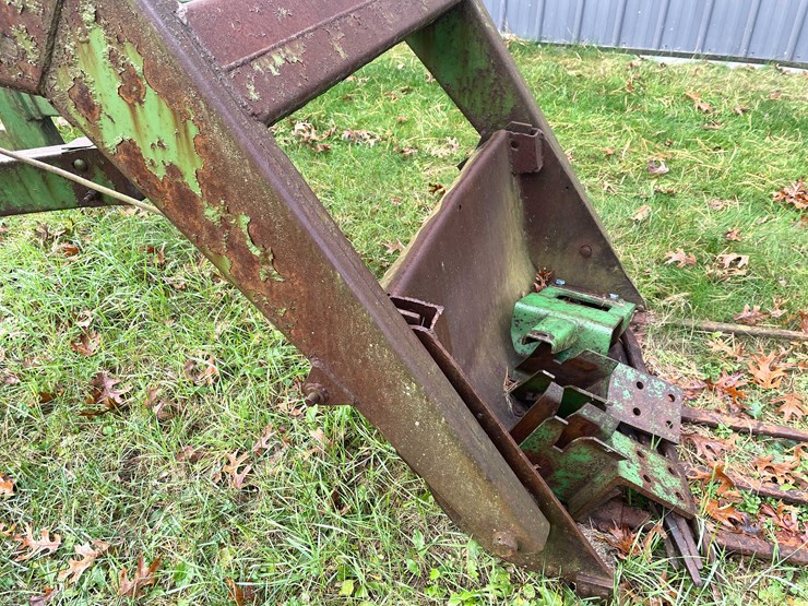 john-deere-35-image-12