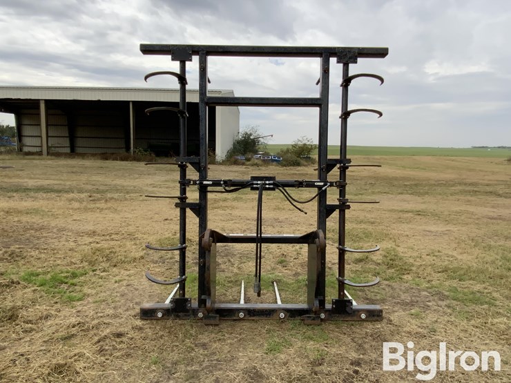 dymax-bale-spear-wheel-loader-attachment-image-6