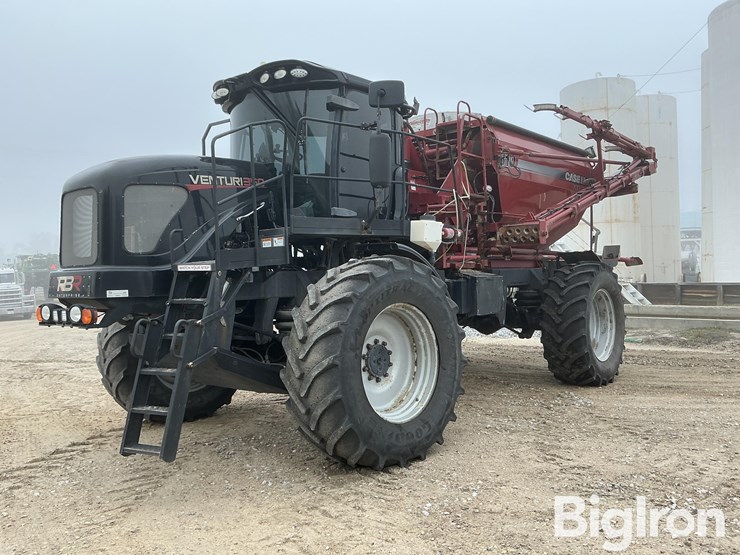 2016-case-ih-810-image-1