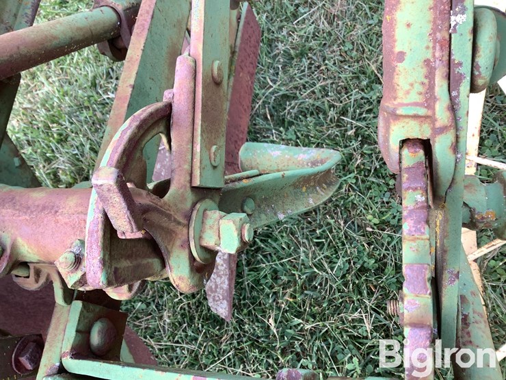 john-deere-2-image-15