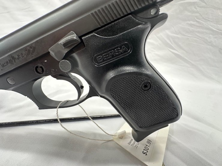 #2025-00052-•-bersa-thunder-22-pistol-image-29