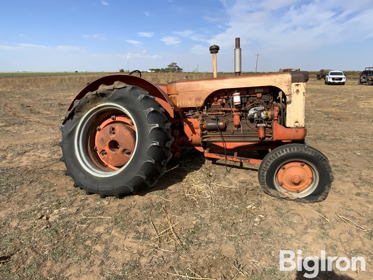 1957-case-600-image-4