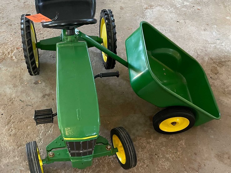 #6625-•-john-deere-7410-pedal-tractor-image-2