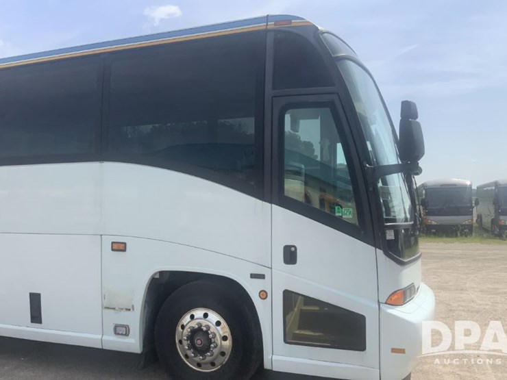 2001-mci-102-el3-image-9