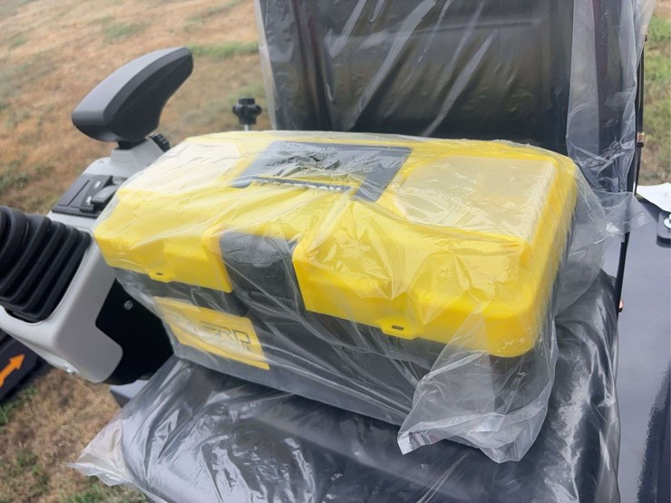 mini-excavator-mx12rx-image-17