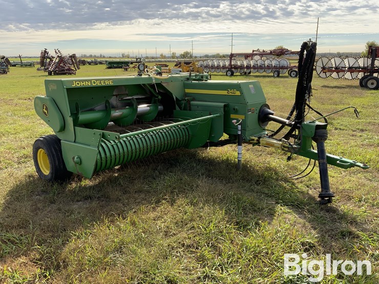 2014-john-deere-348-image-3