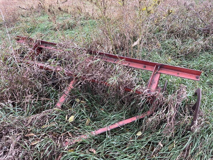 international-710-image-14