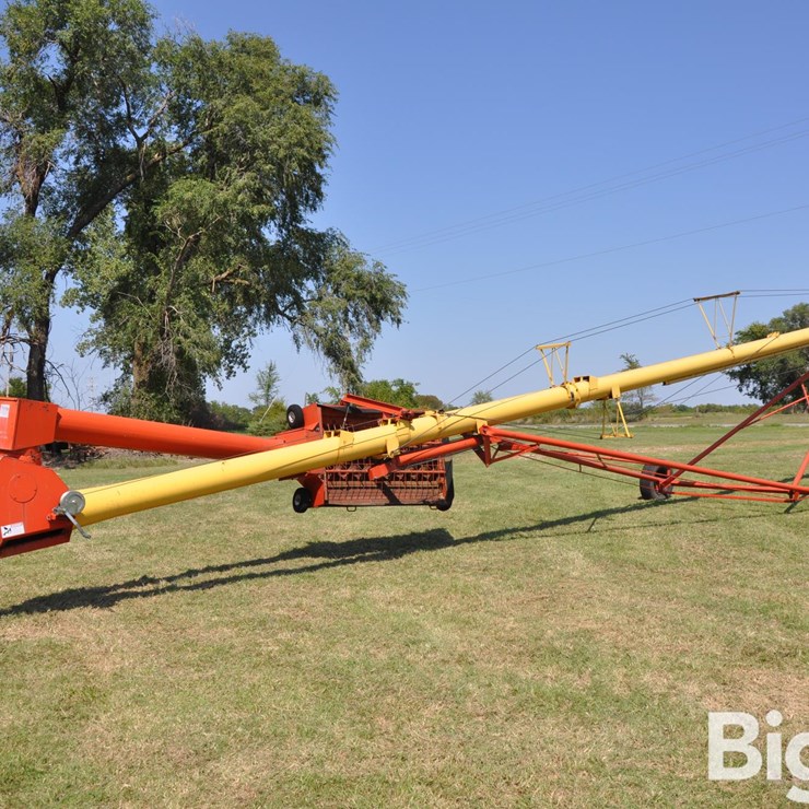 Westfield MK100-71 10"x71' Swing-Away Auger