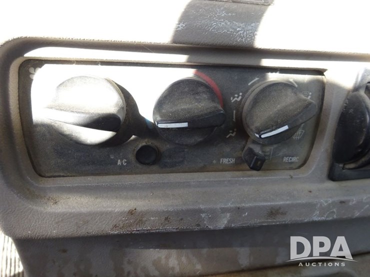 2005-mack-vision-truck-(pz13989,-unit-266)-image-107