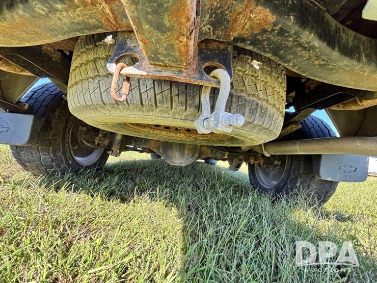 2018-chevrolet-silverado-image-31
