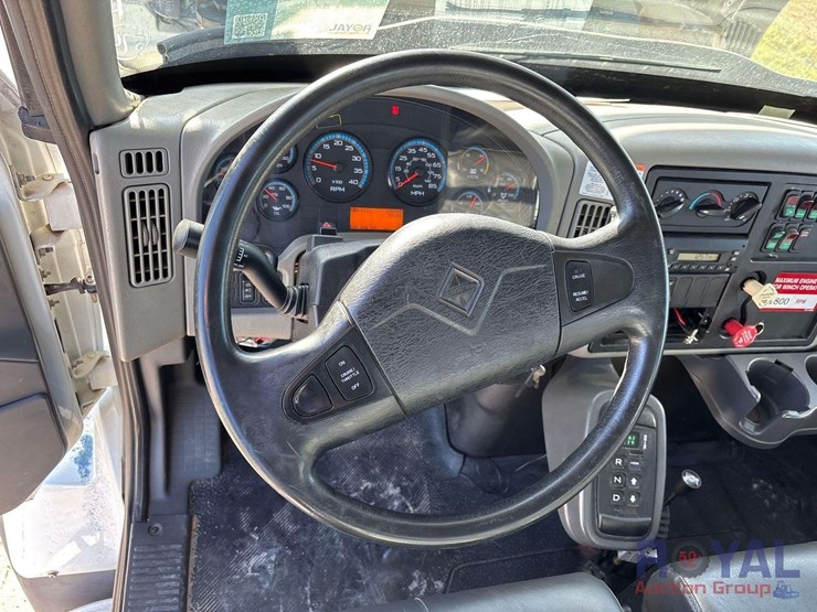 2013-international-workstar-7400-image-52