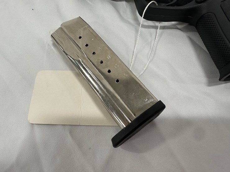 #2025-00030-•-smith-and-wesson-sd9-ve-pistol-image-30